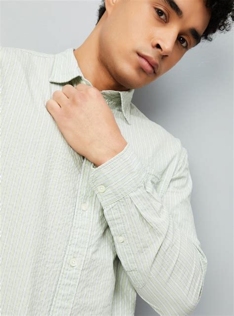 Buy Men Striped Slim Fit Shirt Online at just Rs. 1199.0 ...