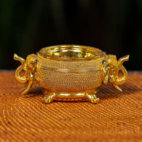 ELEPHANT KUMKUM BOX – Vajram Antiques & Gardens