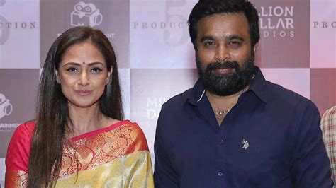 Sasikumar and Simran Join Hands For New Film