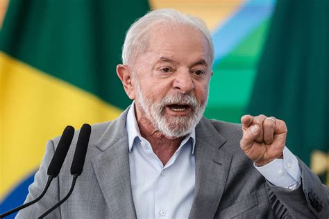 DATAFOLHA: Lula 39% x Eduardo 20% x Ratinho 11% | 2T: Lula 45% (+3) x ...