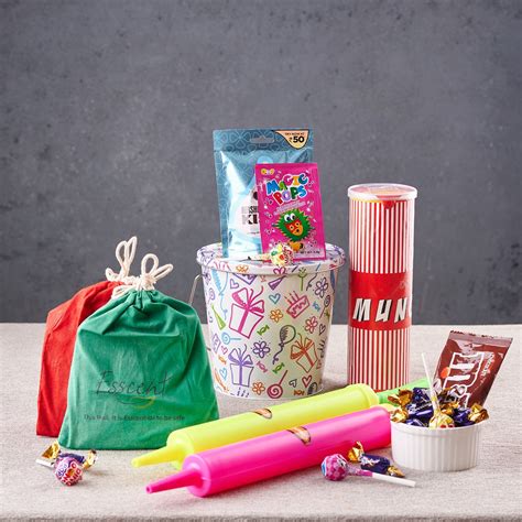 Kiddie Holi Gift Hamper