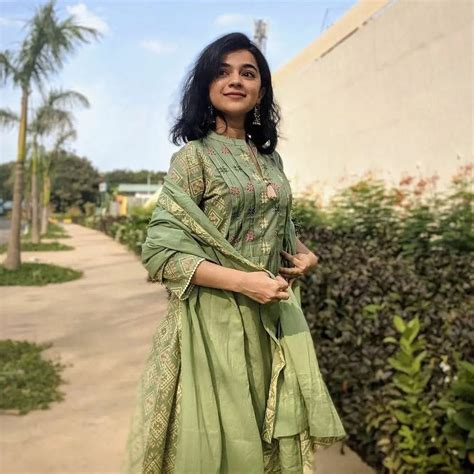 Buy Trendy Suits, Kurtas For Women Online At Juniper | LBB