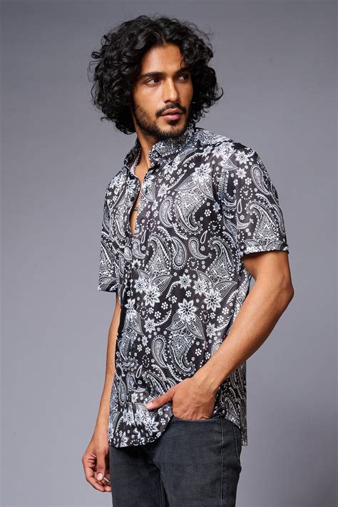 Paisely Design Printed Black Shirt for Men - Go Devil