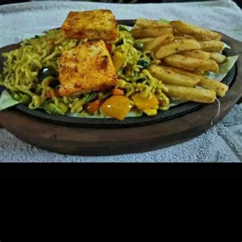 How to make Maggi Sizzler Recipe