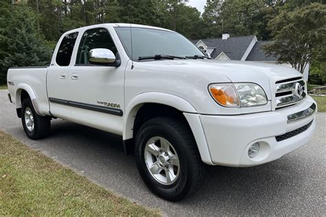 No Reserve: 24k-Mile 2005 Toyota Tundra SR5 Access Cab V8 4X4 for sale on BaT Auctions - sold ...