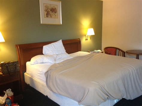 KNIGHTS INN SOUTH HACKENSACK - Hotel Reviews, Photos, Rate Comparison ...