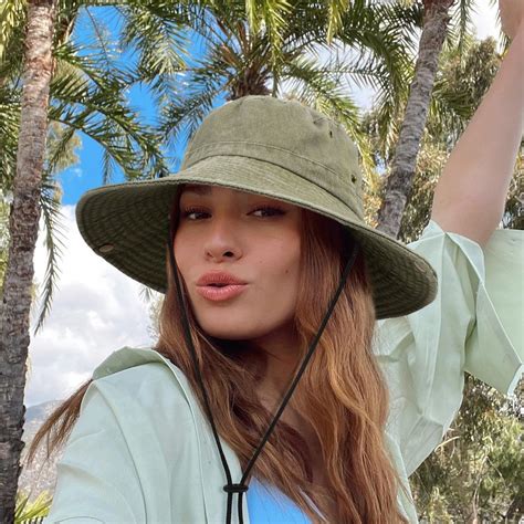 Wide Brim Bucket Sun Hat Packable Cotton Washed UPF 50 Beach Hat for ...