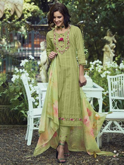 Indo Era 2376 Floral Embroidered Pure Cotton Kurti Pant With Dupatta