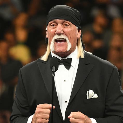 Hulk Hogan Shows Off 40-Lb Weight Loss After Cutting Back This One ...