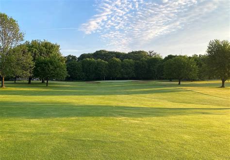 Hole by Hole - Byron Hills Golf Course