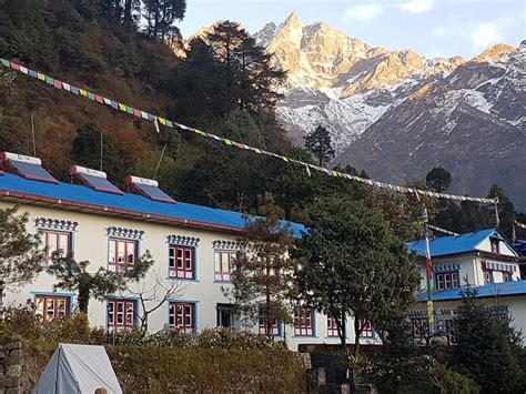 HIMALAYA LODGE (Lukla) - Lodge Reviews, Photos, Rate Comparison ...