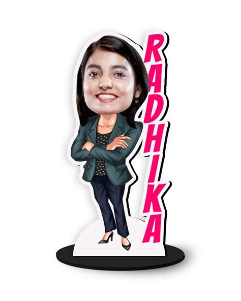 Personalised Caricature Stand | Gift For Her – Gifteeng