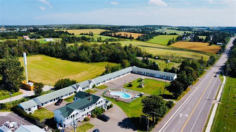 ANNE SHIRLEY MOTEL & COTTAGES (Cavendish, Prince Edward Island) - Motel ...