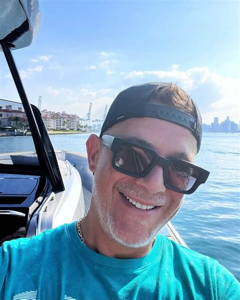 Alejandro Sanz: la foto con su hijo menor que prueba es su clon – Nueva ...