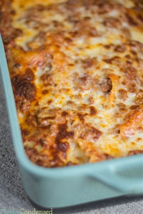 The BEST Easy Lasagna Recipe