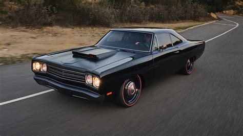 Image result for V8 Engine Dynamics