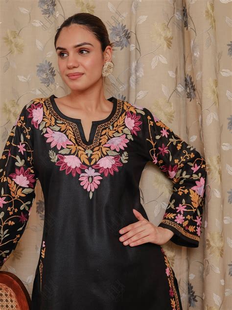 House Of Kari(Chikankari Clothing) - Falak Kashmiri Short Kurta - Black