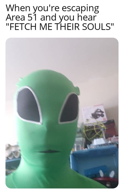 Alien Costume Meme 的图像结果