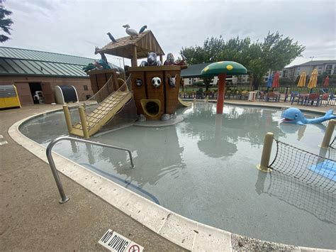 QUILLIAN CENTER NOAH’S ARK - Landmark Aquatic