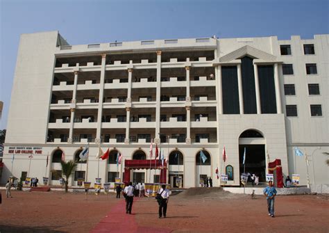 Bharti Vidyapeeth New Law College Pune