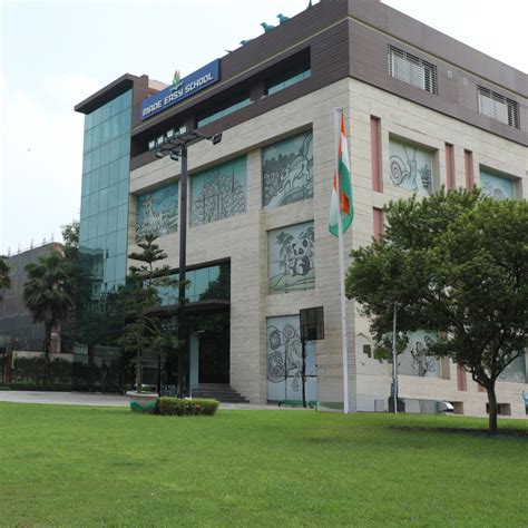MADE EASY SCHOOL, Gurugram - Pre-Nursery to XII | Admissions Open - 2025-26
