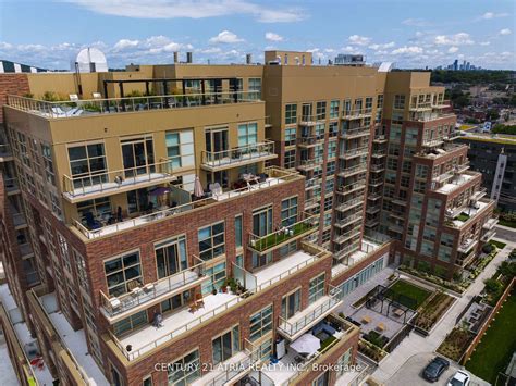 1012 - 1787 st clair Avenue W, Toronto, ON M6N 0B7