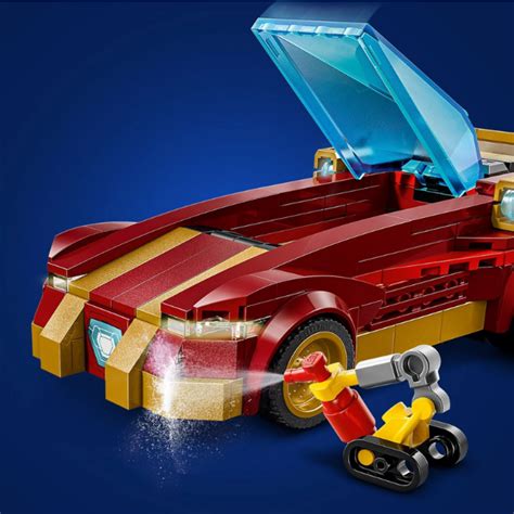 IRON MAN CAR & BLACK PANTHER VS. RED HULK - THE TOY STORE