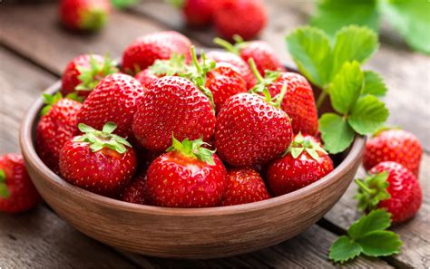 The Sweet Truth About Strawberries – Faithfoods