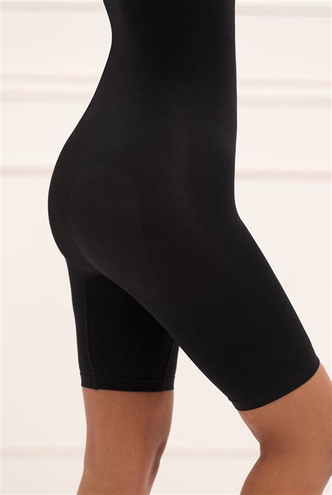 Sculpting Shapewear for a Flawless Fit – UNDERNEAT