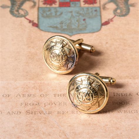 PRET CUFFLINKS – Symetree