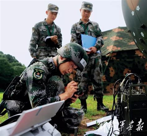 走进阅兵训练基地：看看军人到底啥样子 - 中国军网