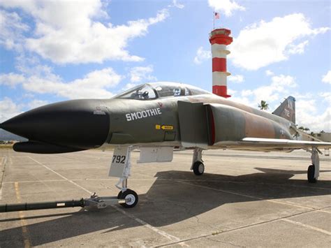 McDonnell Douglas F-4C Phantom II | Meer