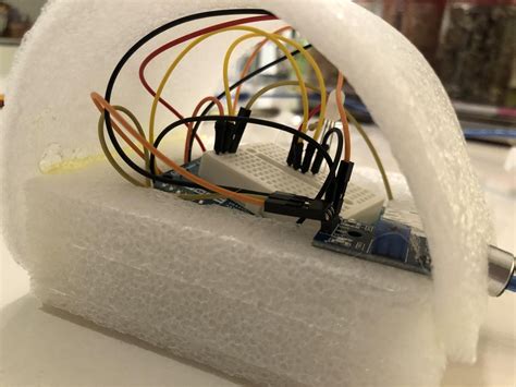 Image result for Arduino Uno R3 LED and Sound Sensor Monitor