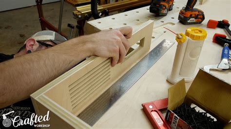 Building a Computer Desk 的图像结果