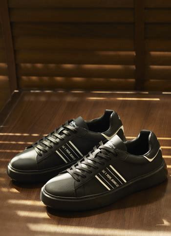 Footwear - Stylish and Comfortable