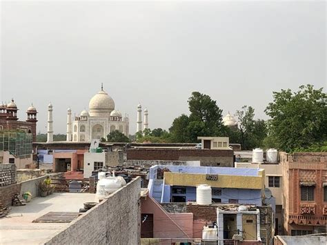 THE 10 CLOSEST Hotels to Taj Mahal, Agra