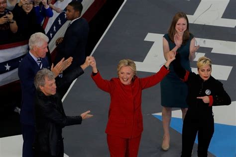 #PantSuitNation: How Hillary Clinton's fashion became a movement for ...