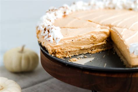 No-Bake Dairy-Free Pumpkin Cheesecake – Everyday Dishes