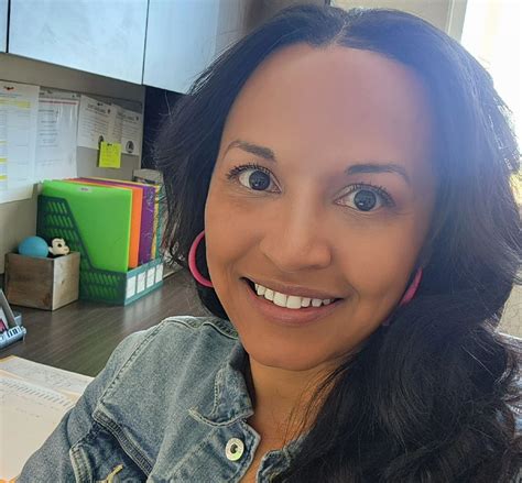 Office Support - Aurora Highlands P-8