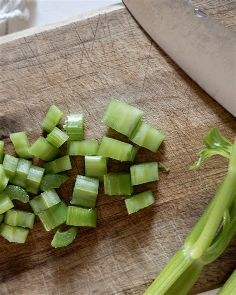 Can You Freeze Celery? - The Creek Line House