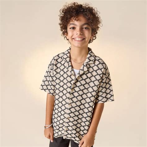 Juniors Geometric Print Camp Collar Shirt with Button Closure
