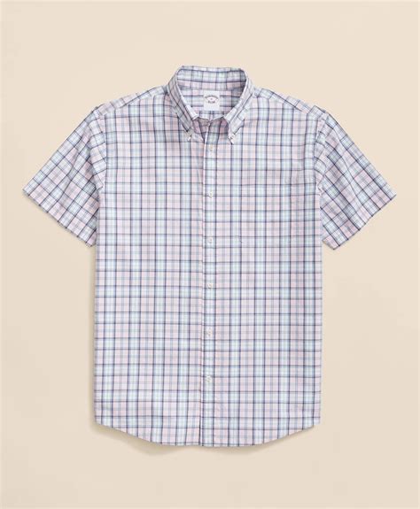 Men's Friday Shirt, Short-Sleeve Poplin Plaid | Brooks Brothers