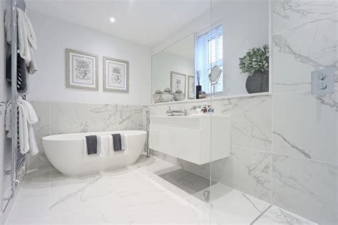 Calacatta select porcelain - a practical bathroom wall and floor tile ...