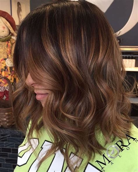 black hair with highlights medium length