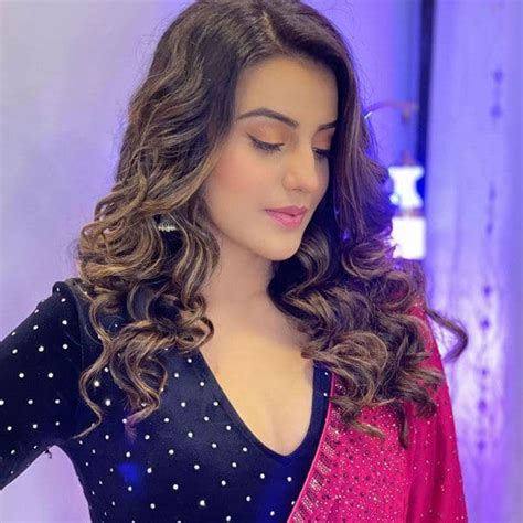 Bigg Boss OTT: Bhojpuri sensation Akshara Singh to be a part of Karan ...