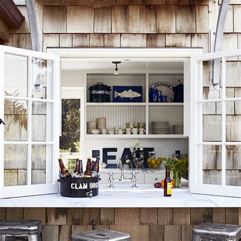 Pass through Kitchen Window 的图像结果