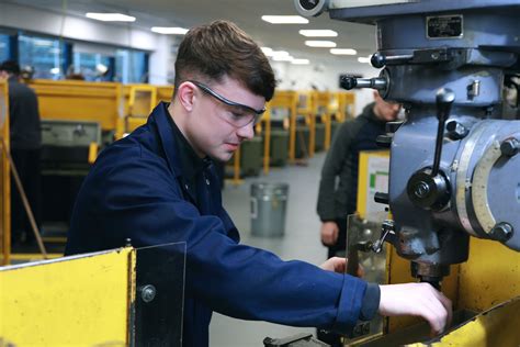 Maintenance Technician Basic Course 的图像结果