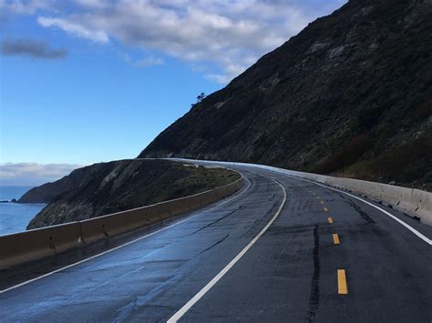 California State Route 1 Tom Lantos Tunnels/Old California State Route ...