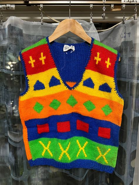 80's childish grandma hand-knitting vest | NOVO！
