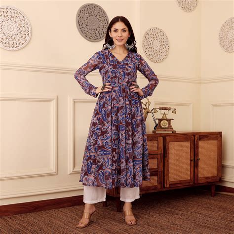 Vanisha Georgette Kurta – Kameez.co